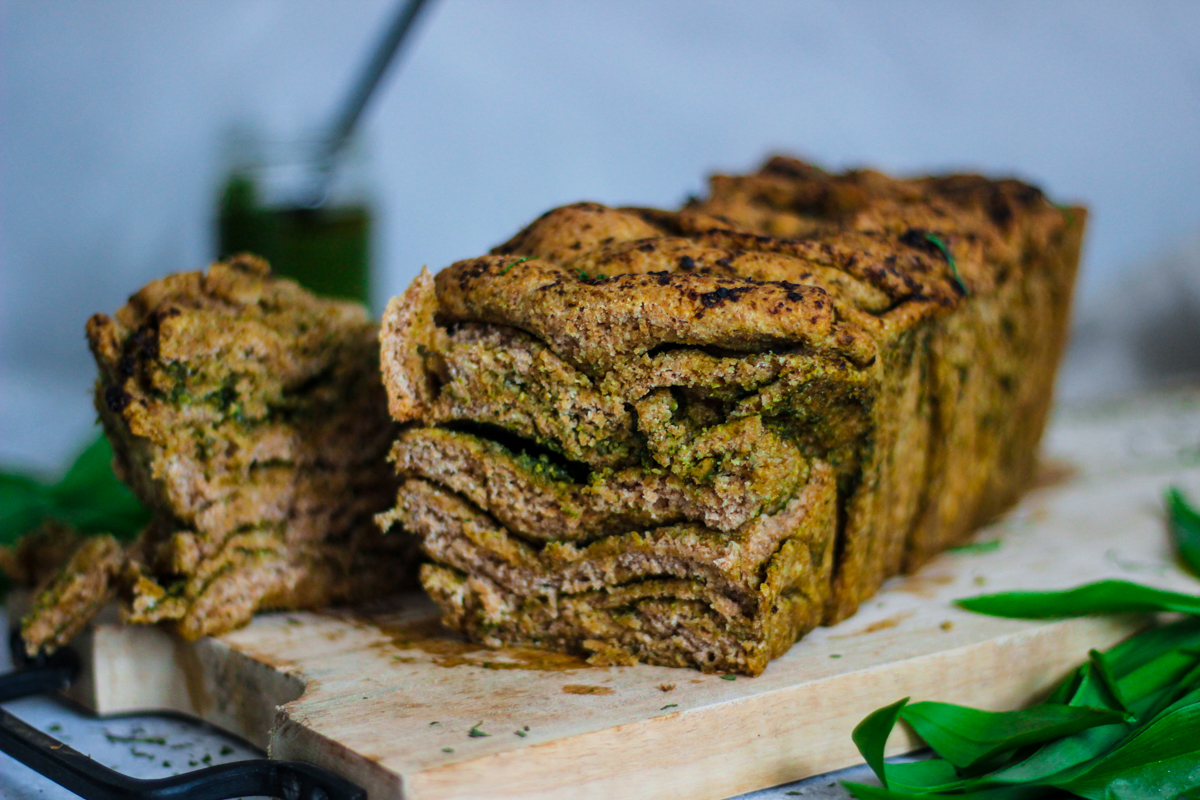 [Rezept] Bärlauch-Vollkorn-Zupfbrot (vegan) – CUTIEKULLA